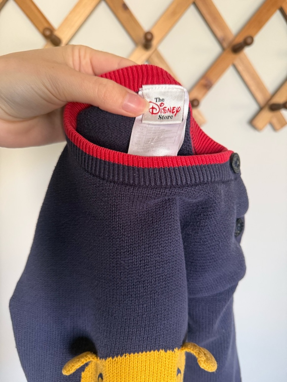 Vintage Disney Store Pooh Sweater - Picture 3 of 3
